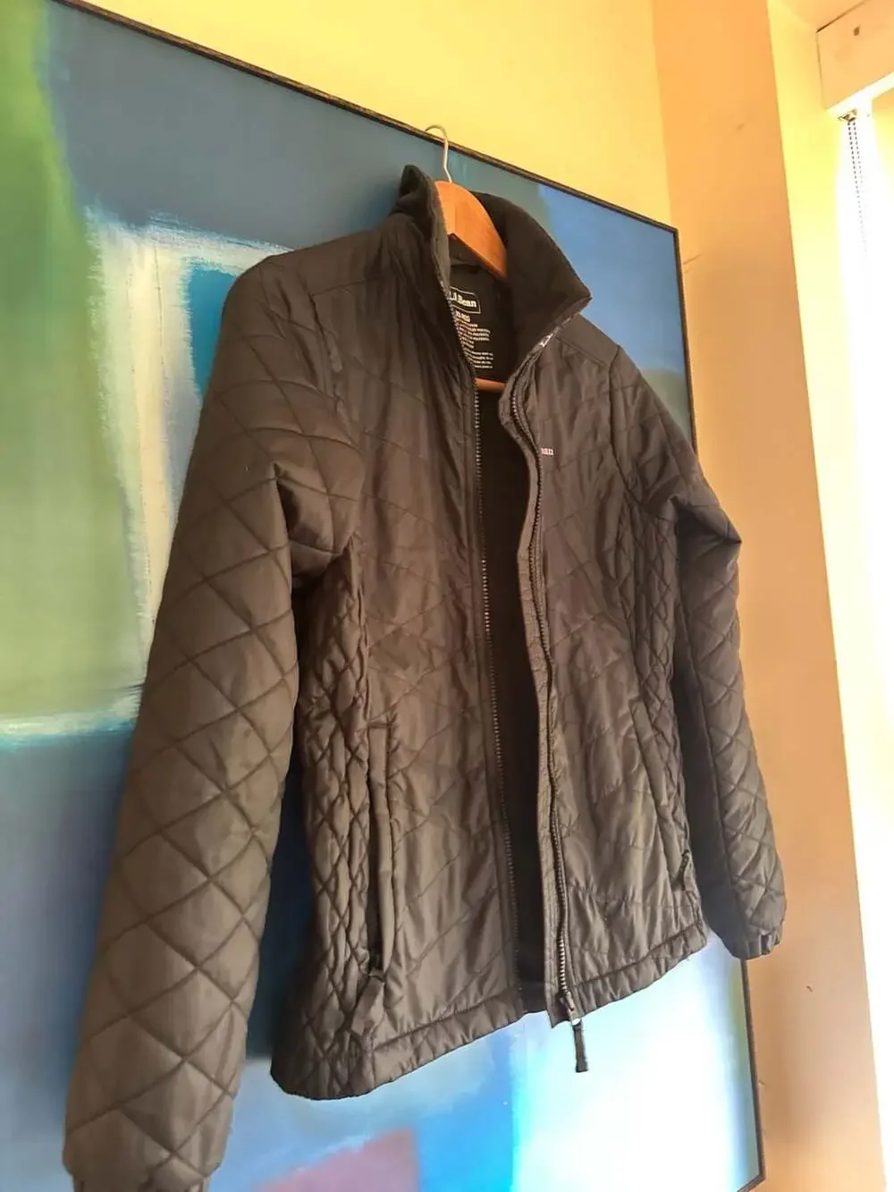 L.L.Bean Women's PrimaLoft Packaway Quilted Jacket, Black, Size XS Regular - Picture 4 of 8